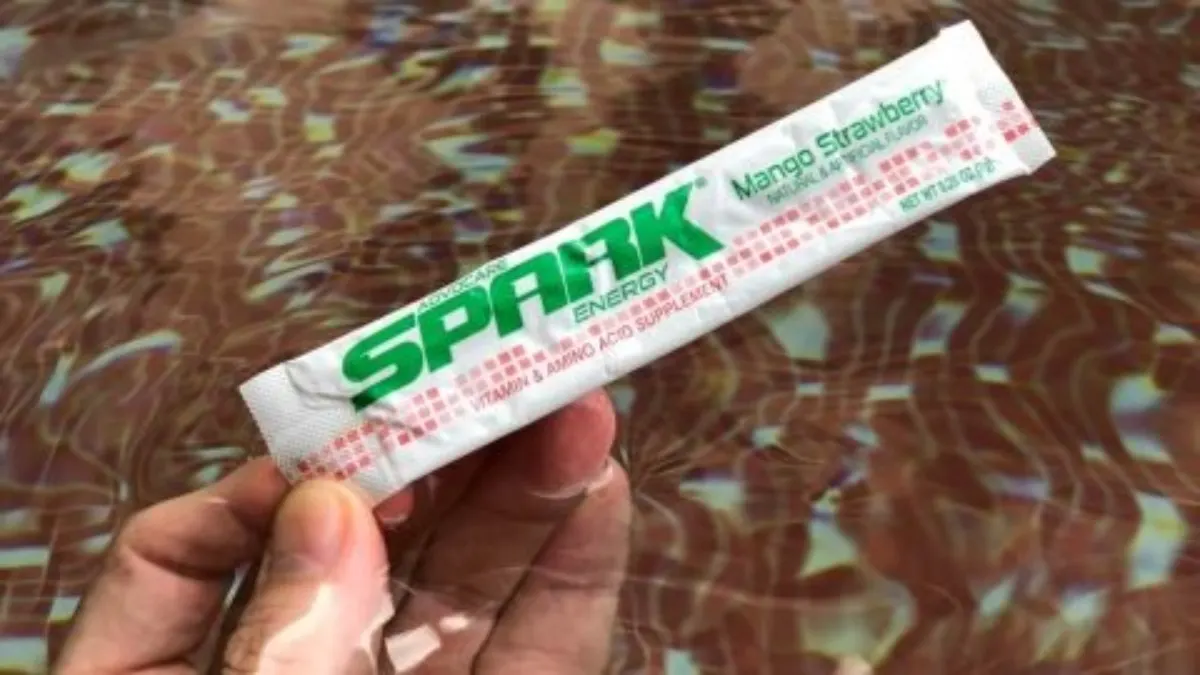 One packet of AdvoCare Spark on water