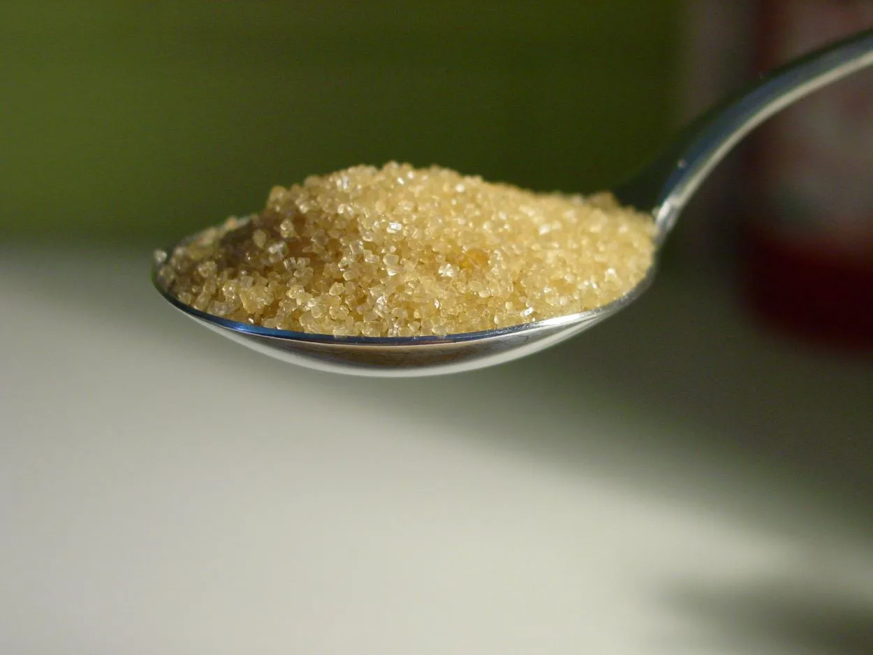 Cane sugar in Runa Clean Energy