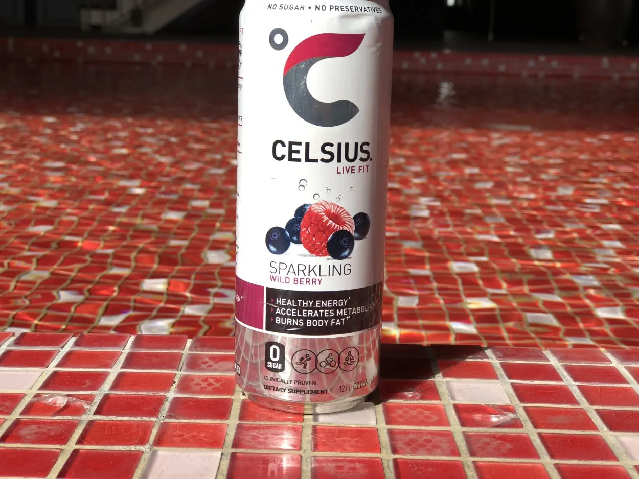 A can of Celsius Sparkling in Wild Berry flavor