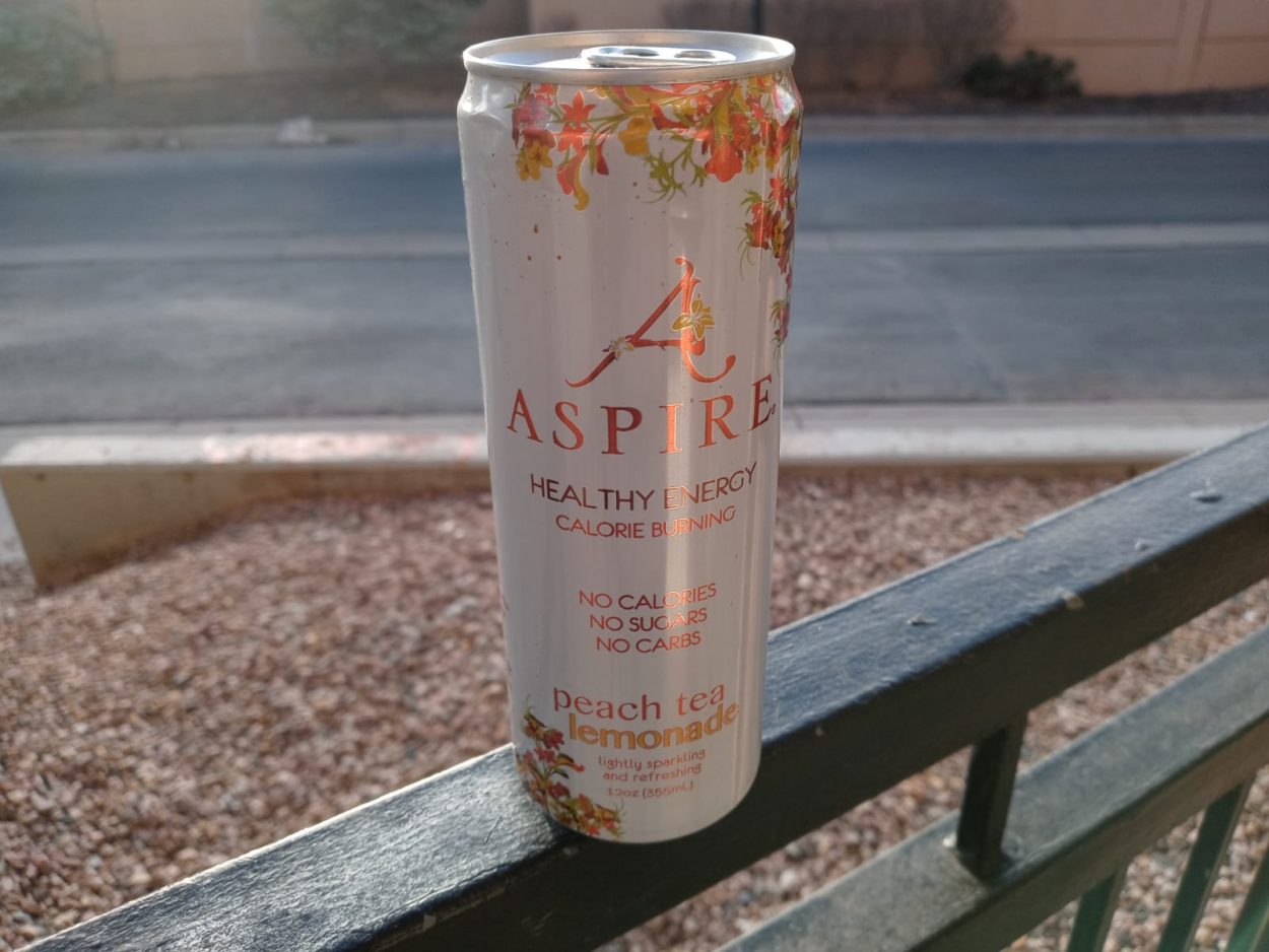A can of Aspire in Peach Tea Lemonade flavor